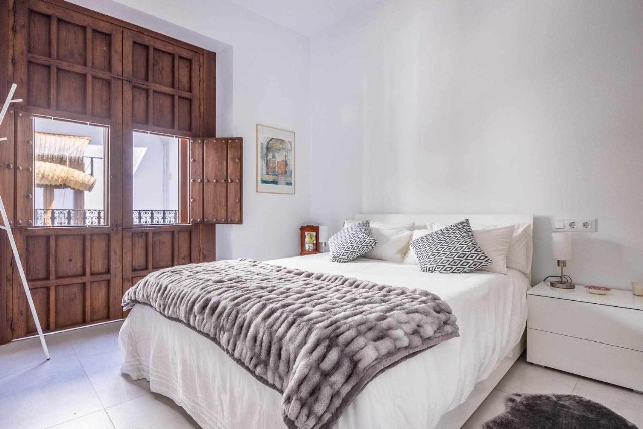 Comfy Away - Apartamento Exclusivo Mercado De Triana Con Balcon Sewilla Zewnętrze zdjęcie