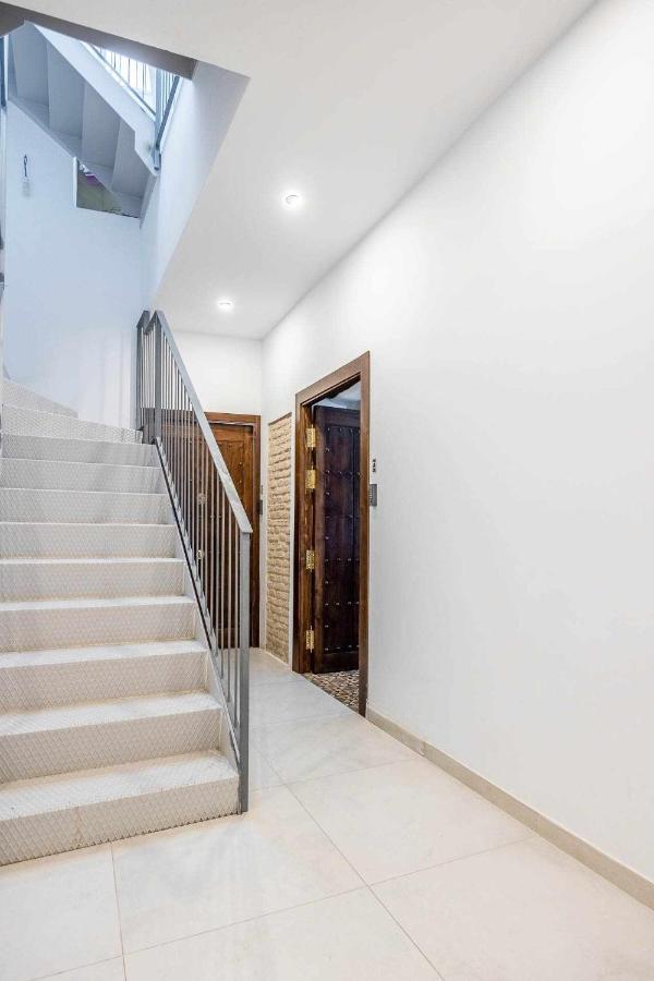 Comfy Away - Apartamento Exclusivo Mercado De Triana Con Balcon Sewilla Zewnętrze zdjęcie